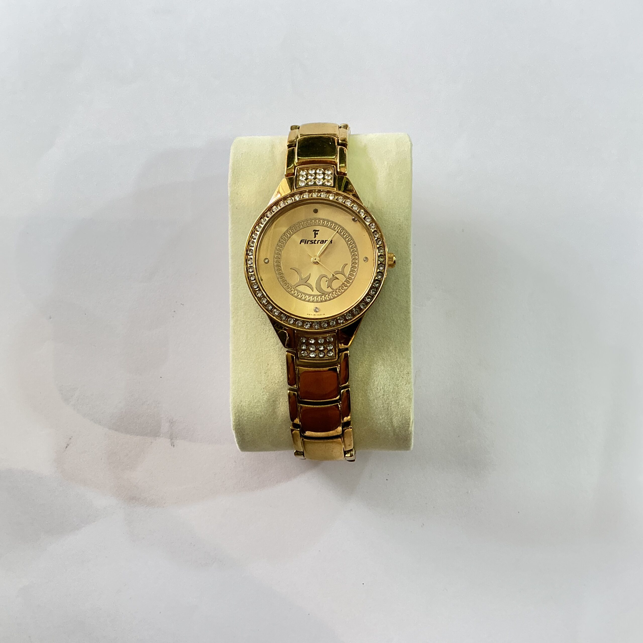 Golden Womens Analog Watch
